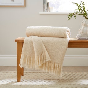 Brushed Boucle Throw Brushed Boucle Throw