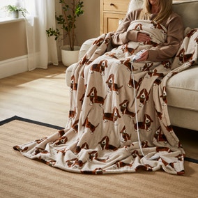 Humphrey the Basset Hound Printed Fleece Electric Throw Humphrey the Basset Hound Printed Fleece Electric Throw